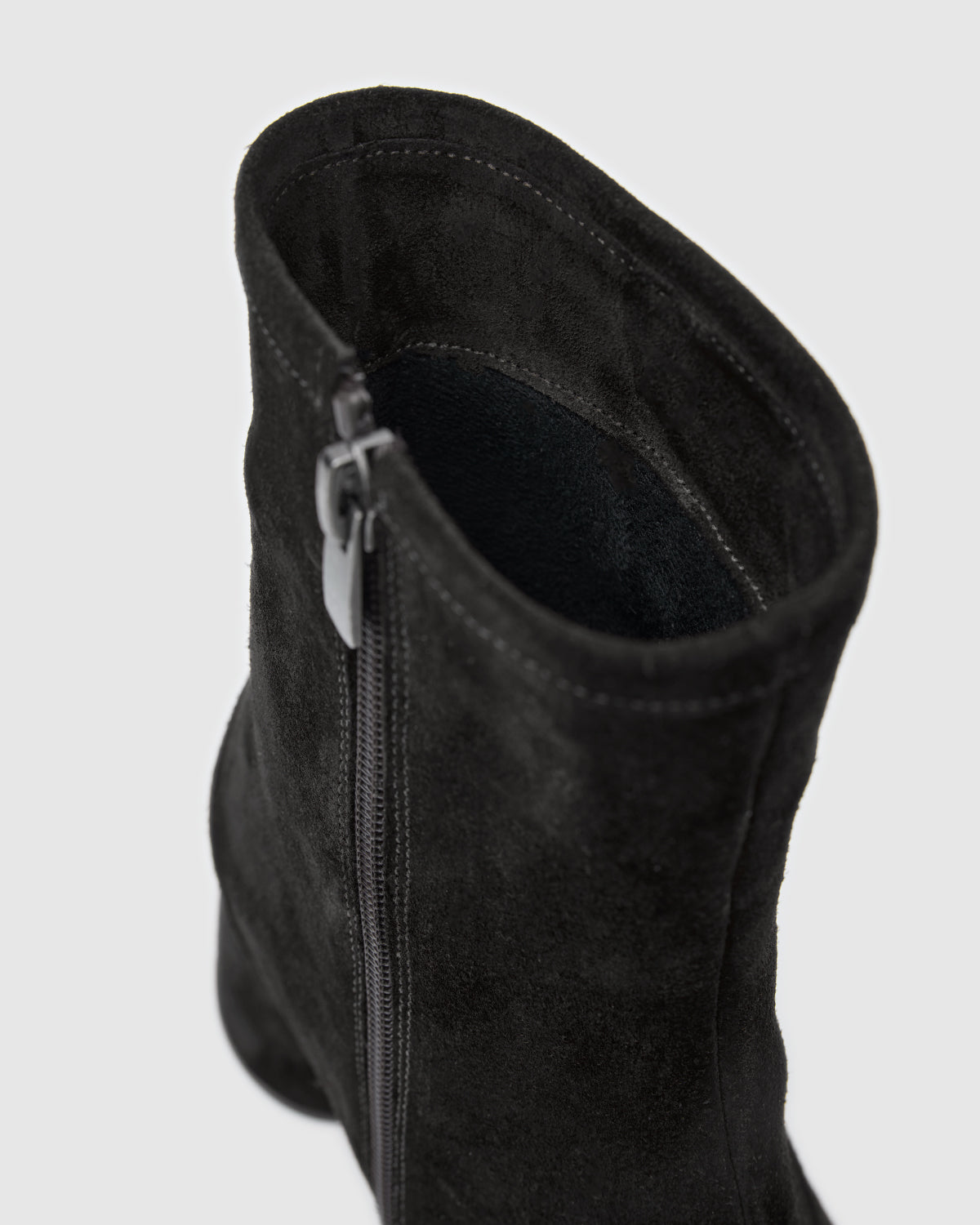 Tabi Boots Black Suede