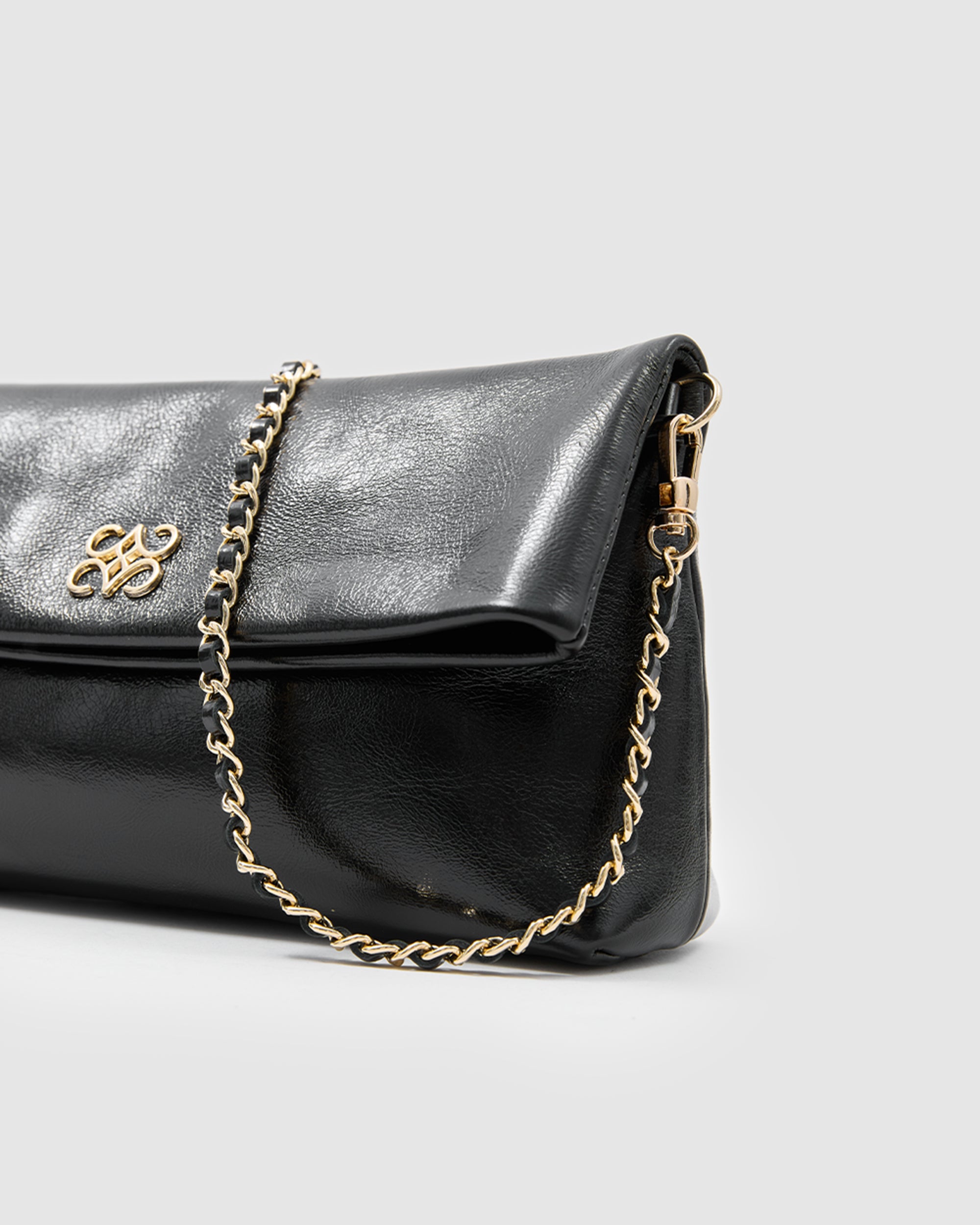 Ira Clutch Black