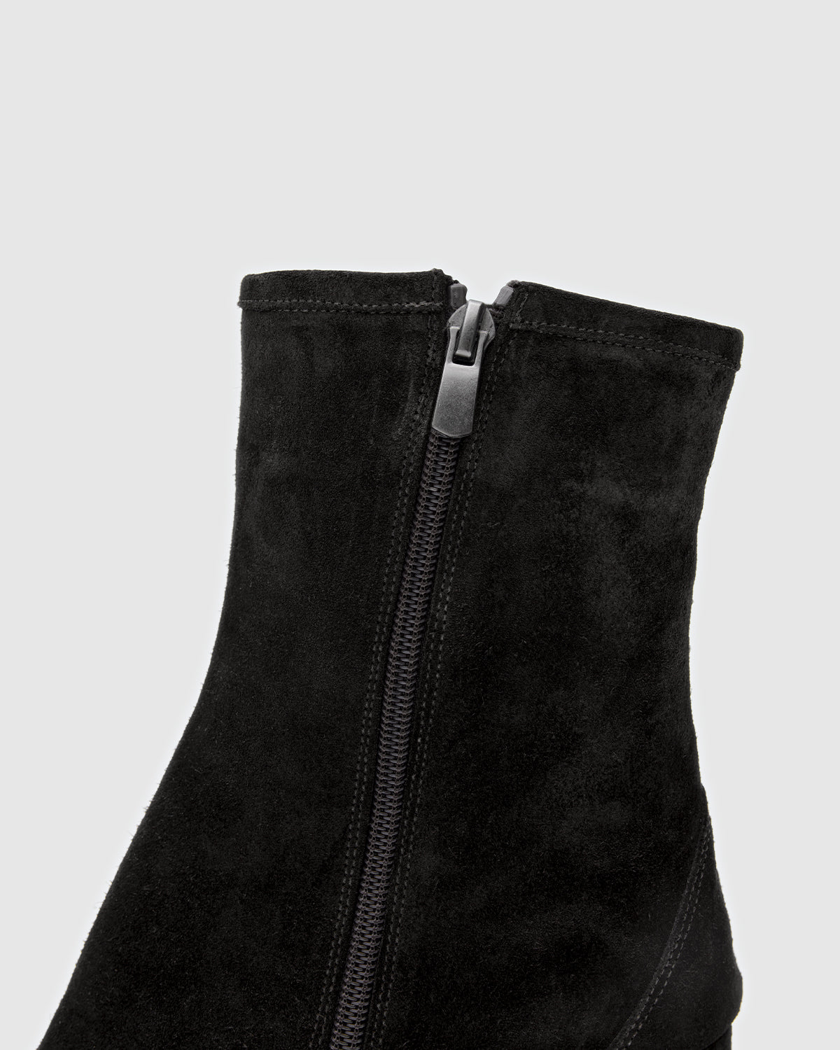 Tabi Boots Black Suede