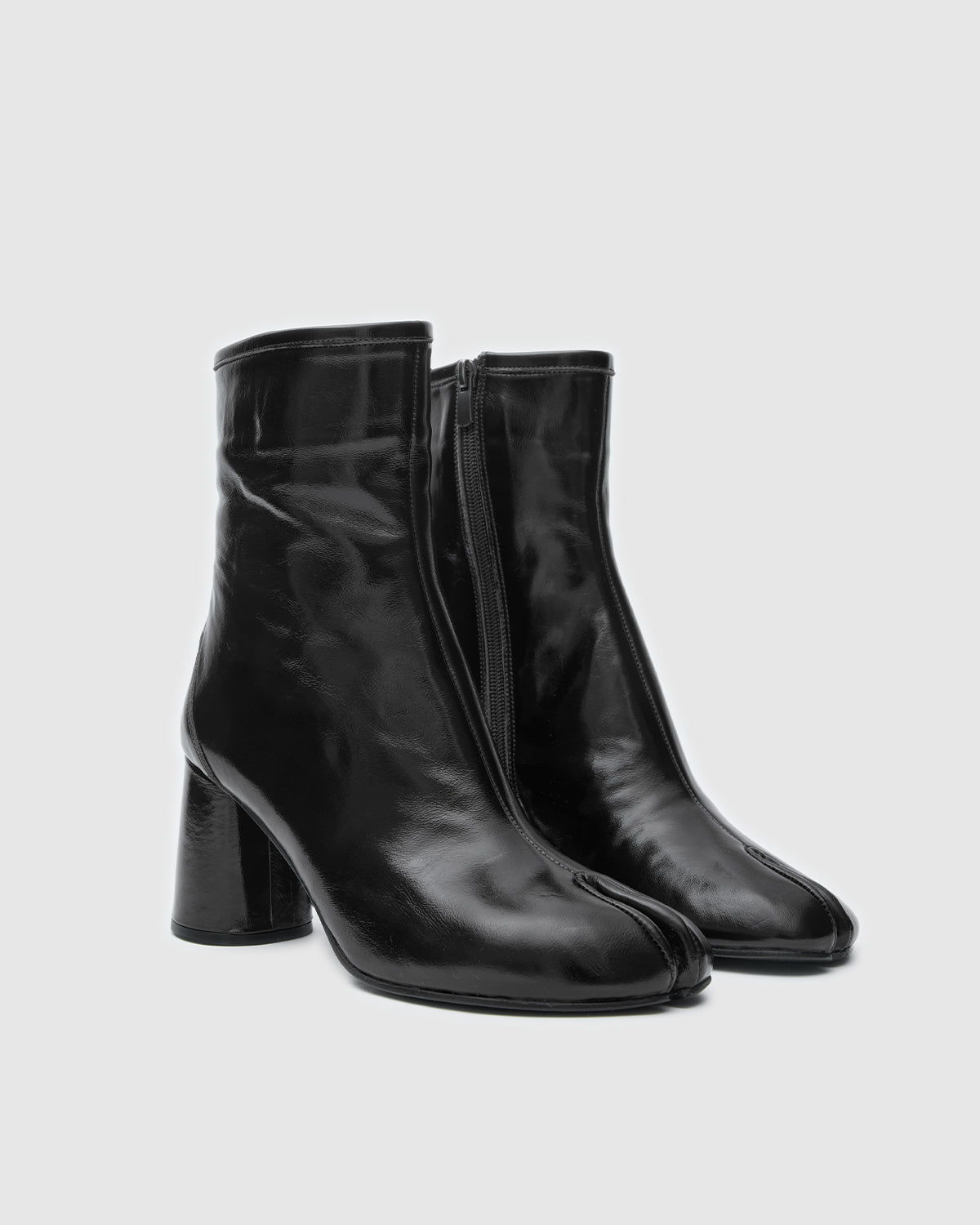 Tabi Boots Shiny Black
