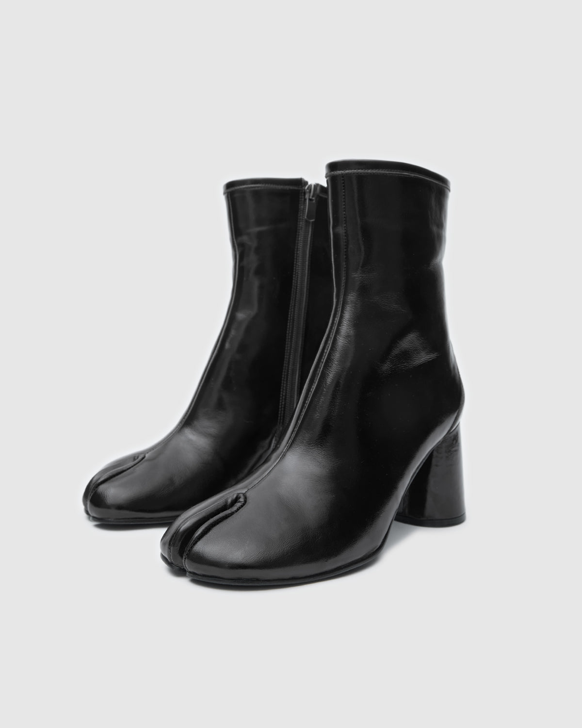 Tabi Boots Shiny Black