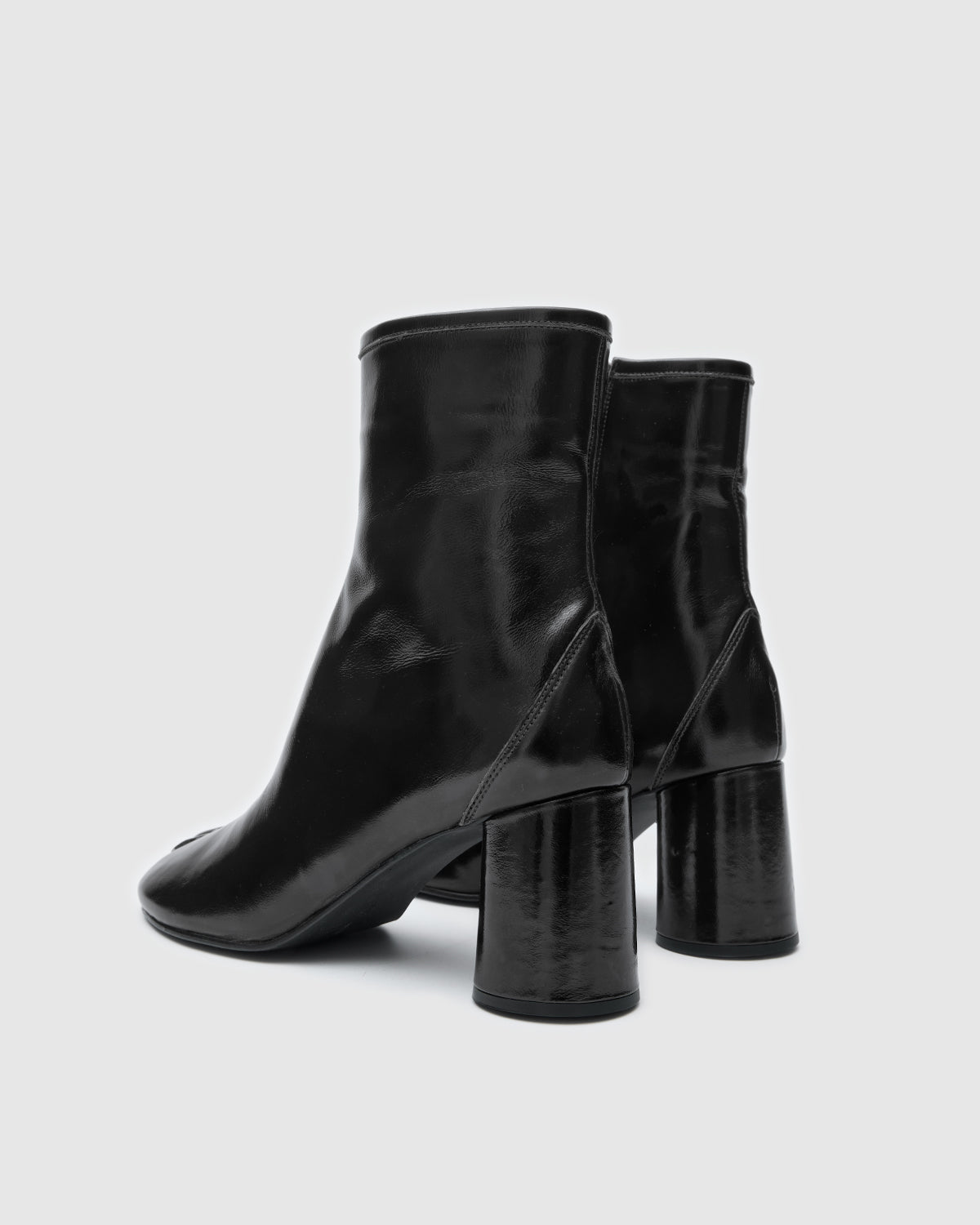 Tabi Boots Shiny Black