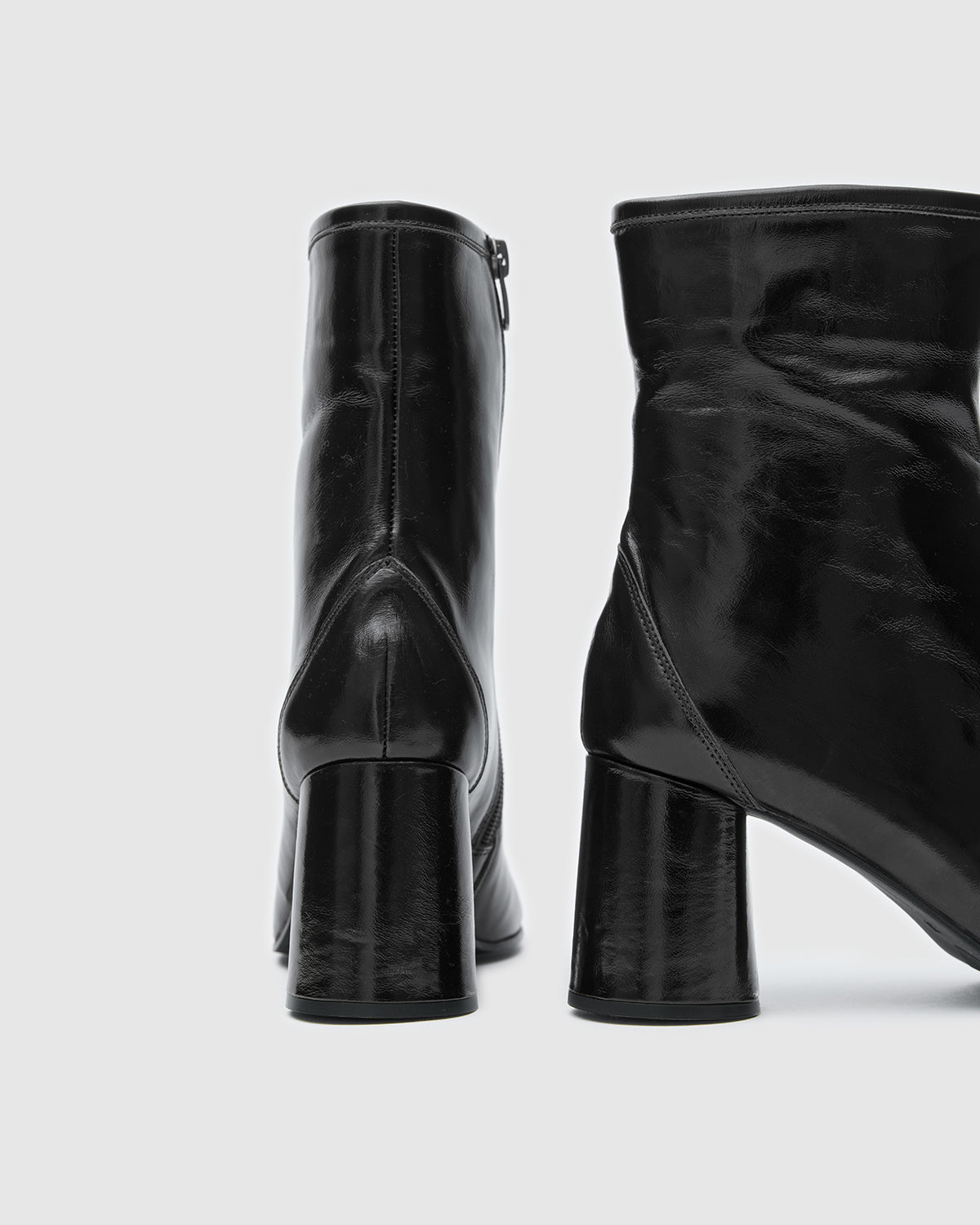Tabi Boots Shiny Black
