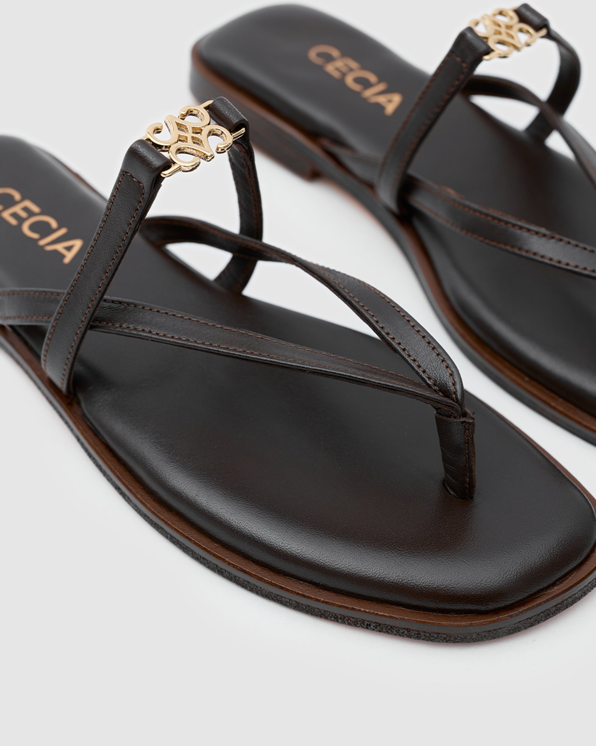 Aura Sandals Brown