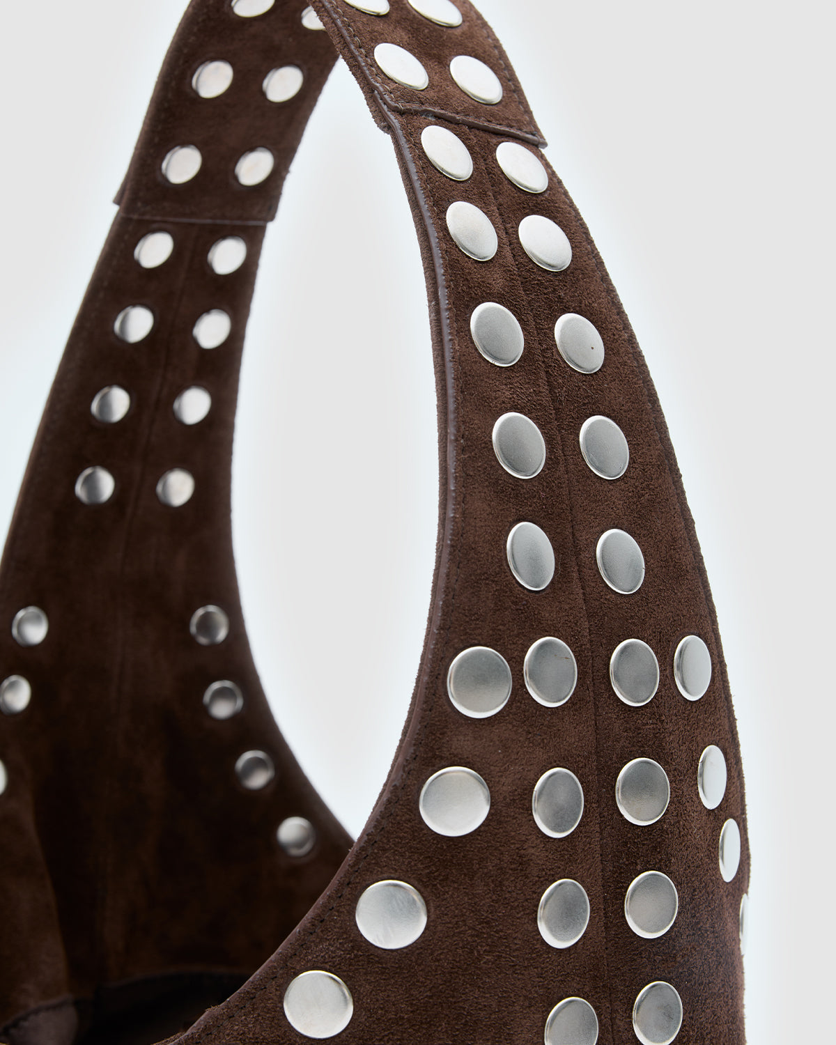 Stud Bitter Brown Suede