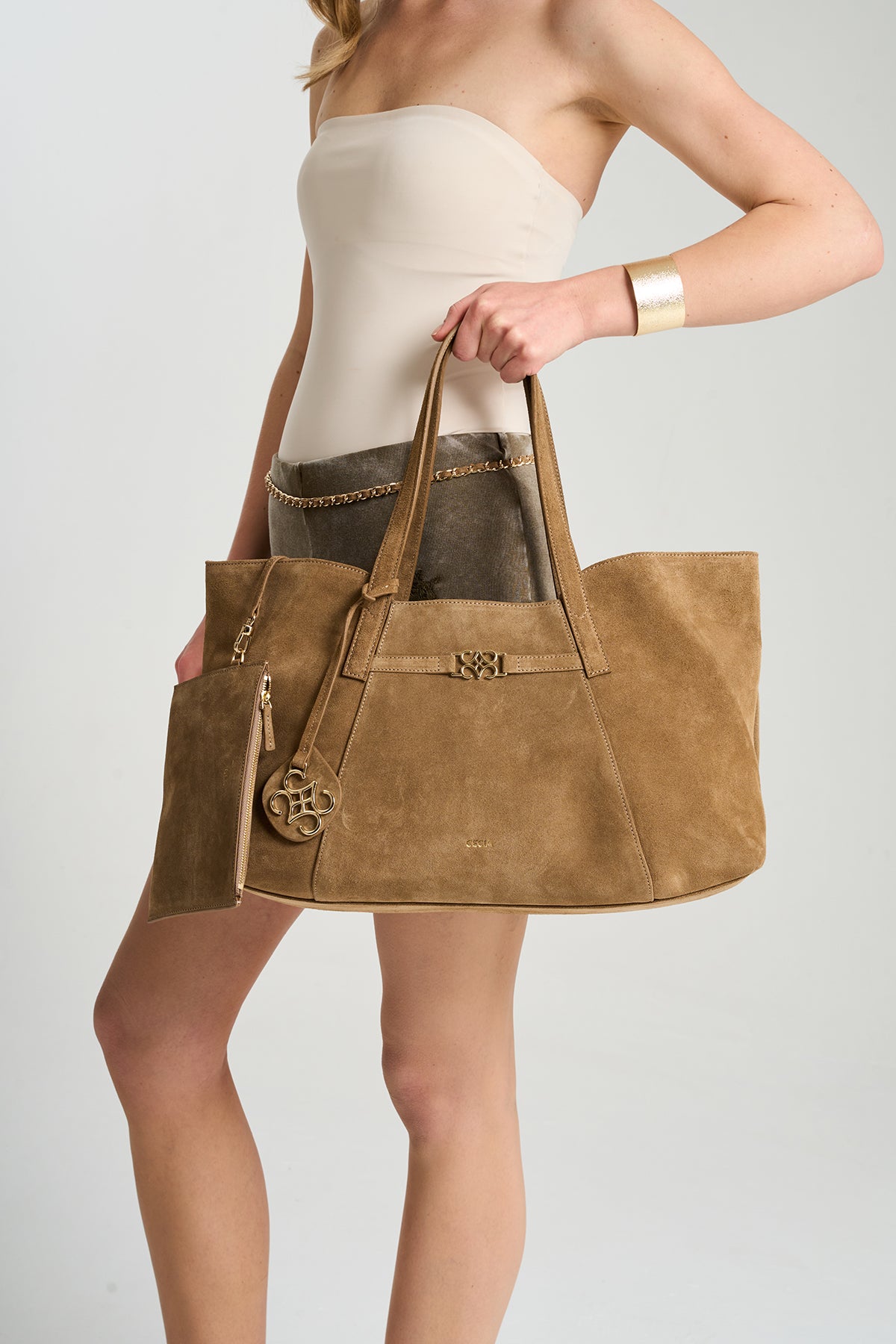 Eterna Latte Suede