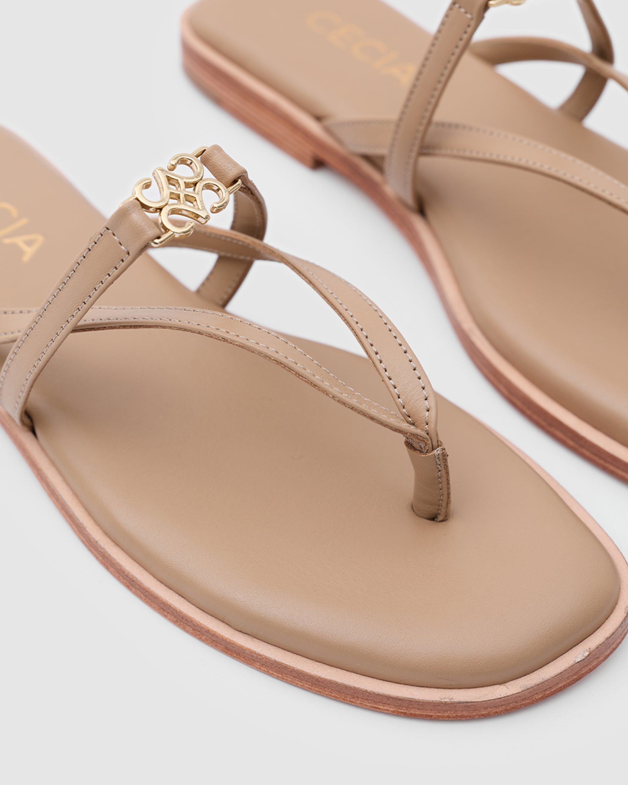 Aura Sandals Beige