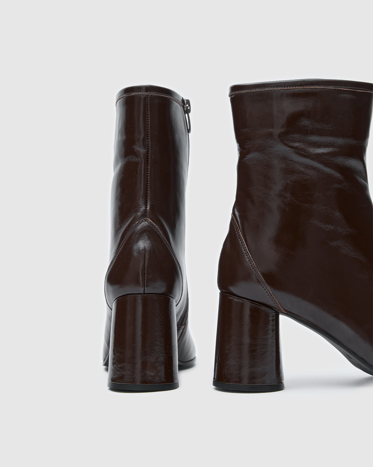 Tabi Boots Shiny Brown