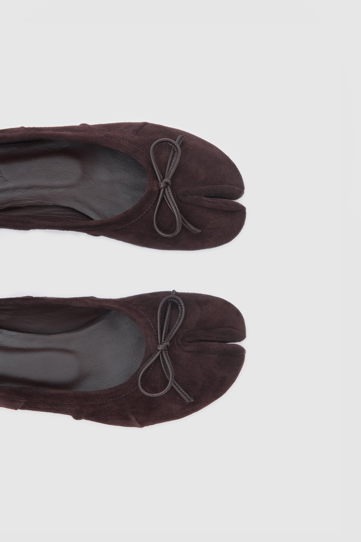 Split Toe Ballet Flats Bitter Brown Suede