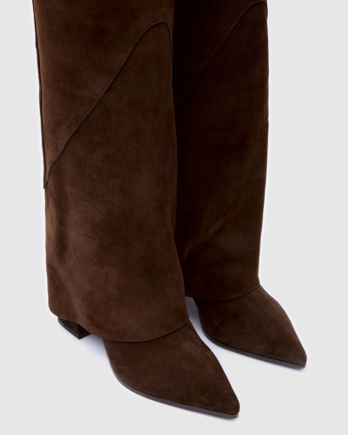 VERA Bitter Brown Suede