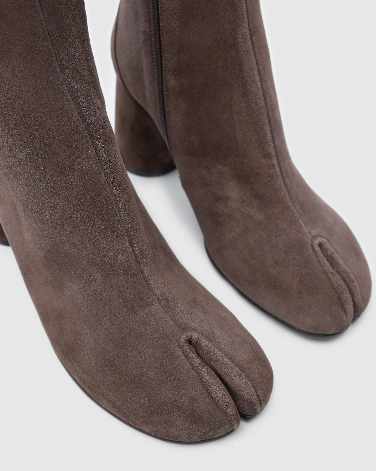 Tabi Boots Grey Taupe Suede