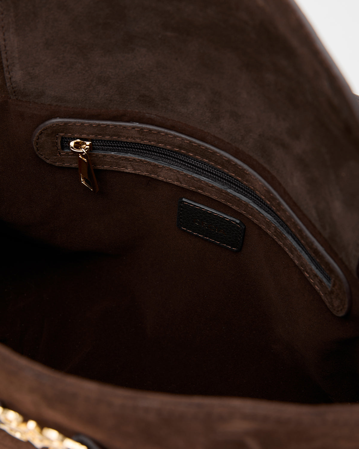 Avena Bitter Brown Suede