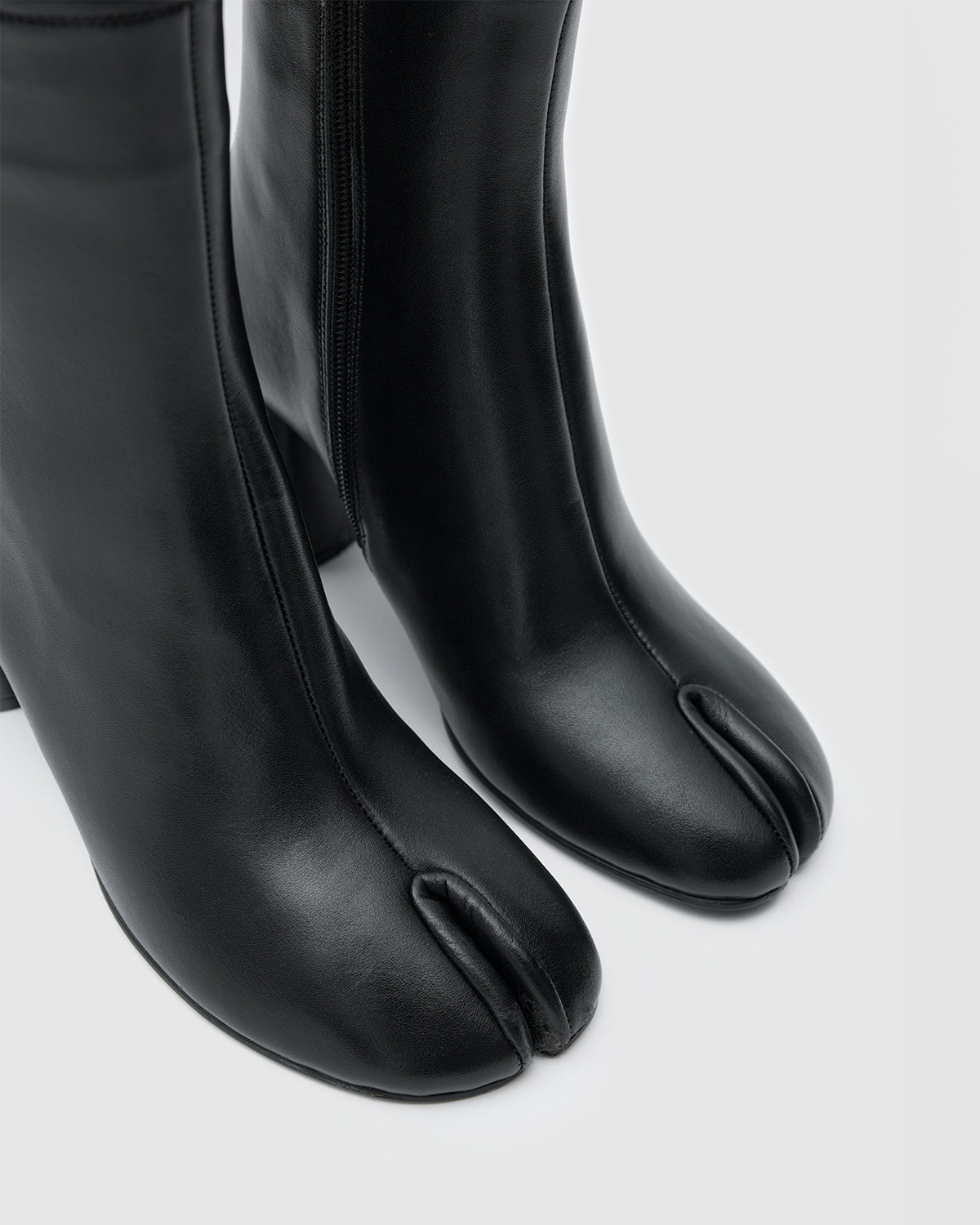 Tabi Boots Black