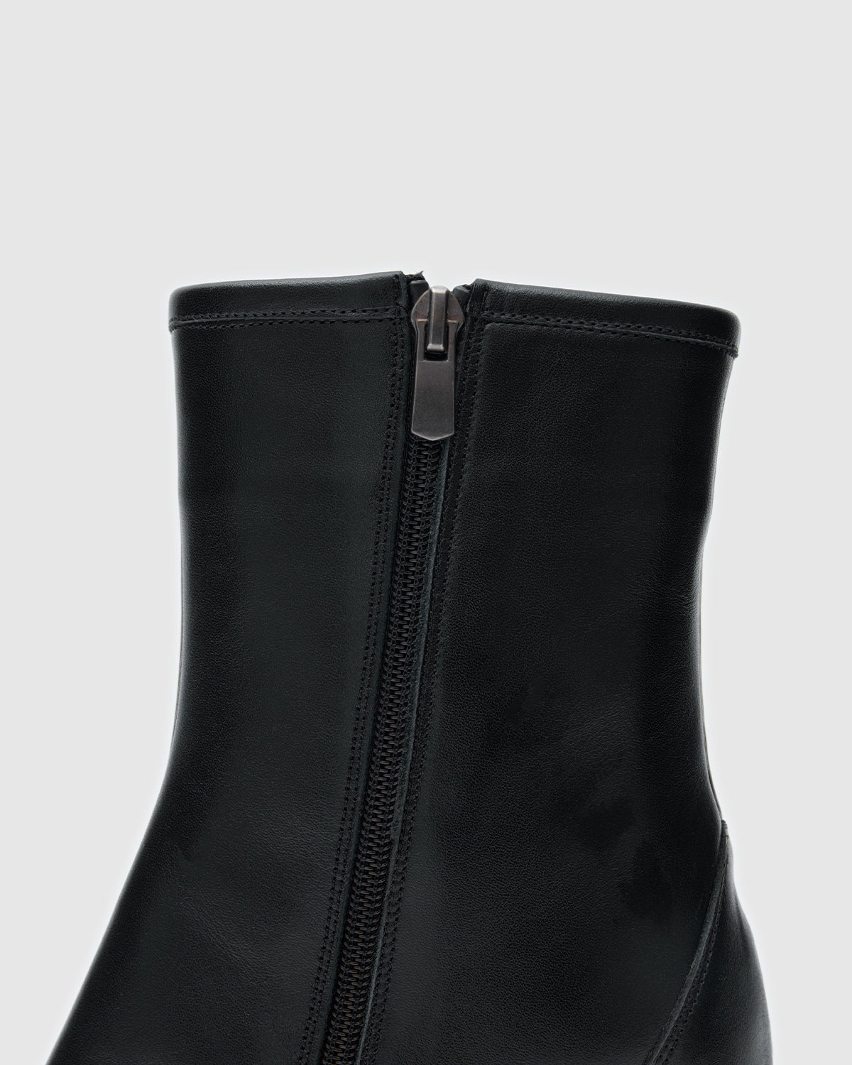 Tabi Boots Black