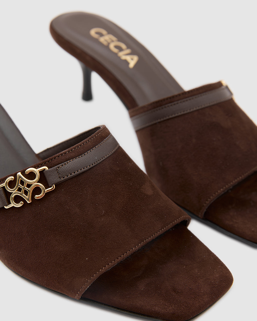 Isla Kitten Heels Bitter Brown Suede