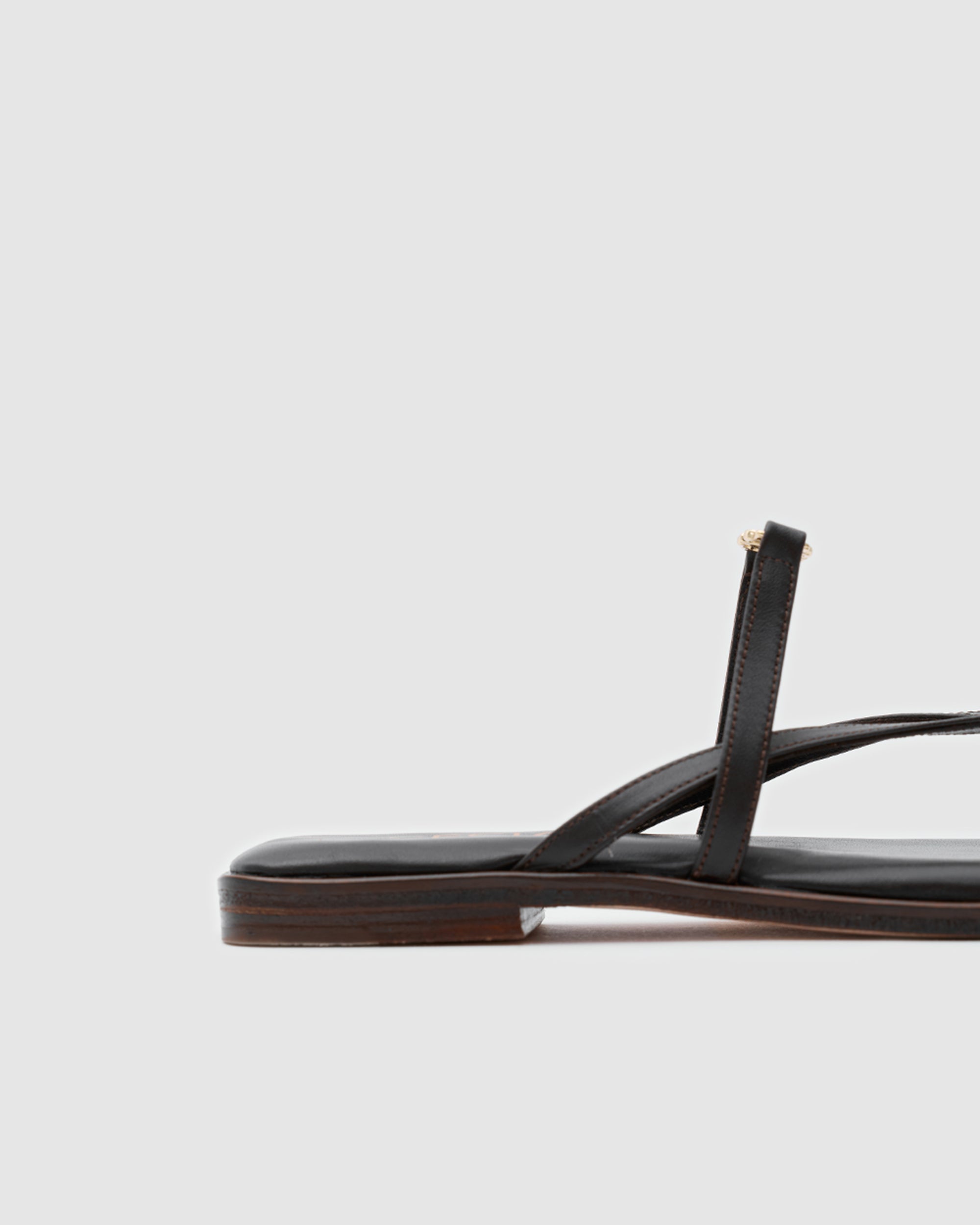 Aura Sandals Brown