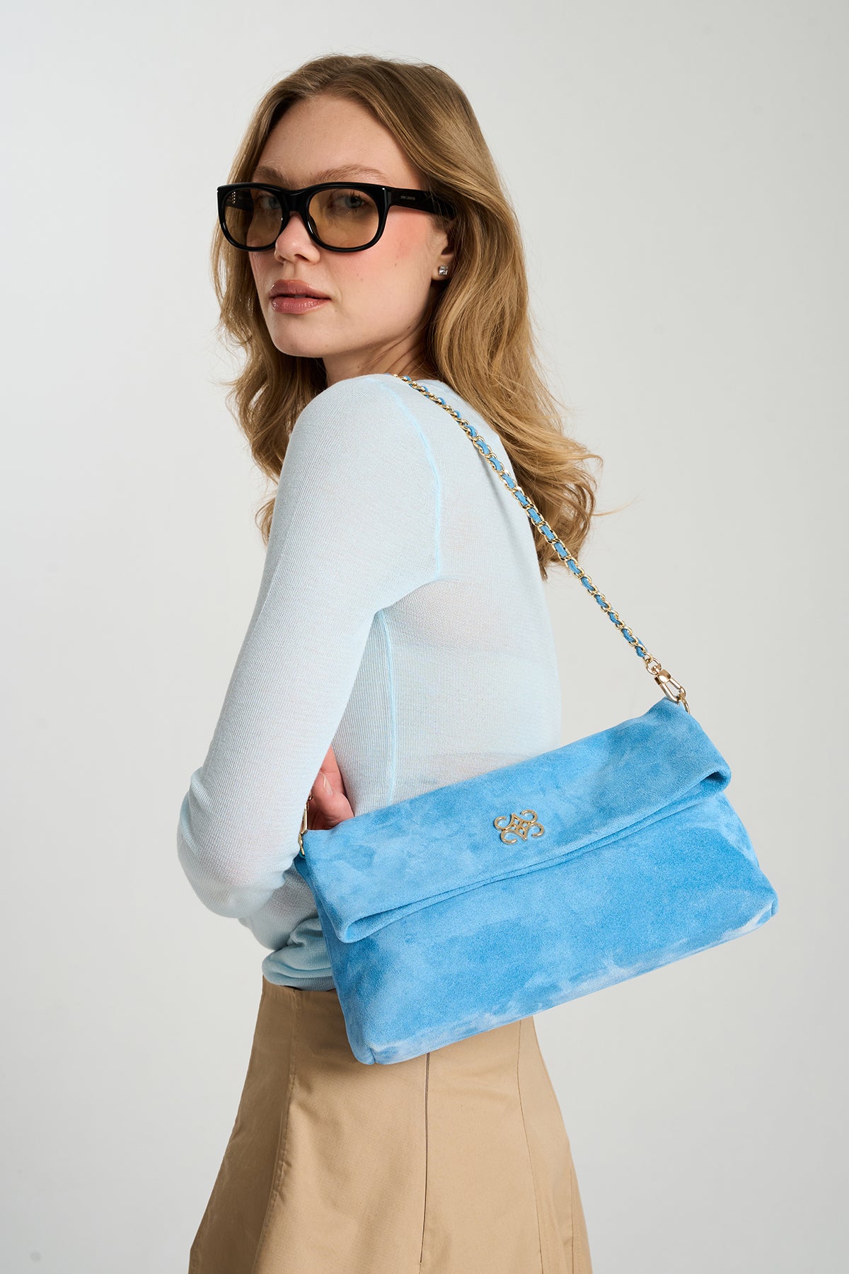 Ira Clutch Baby Blue Suede