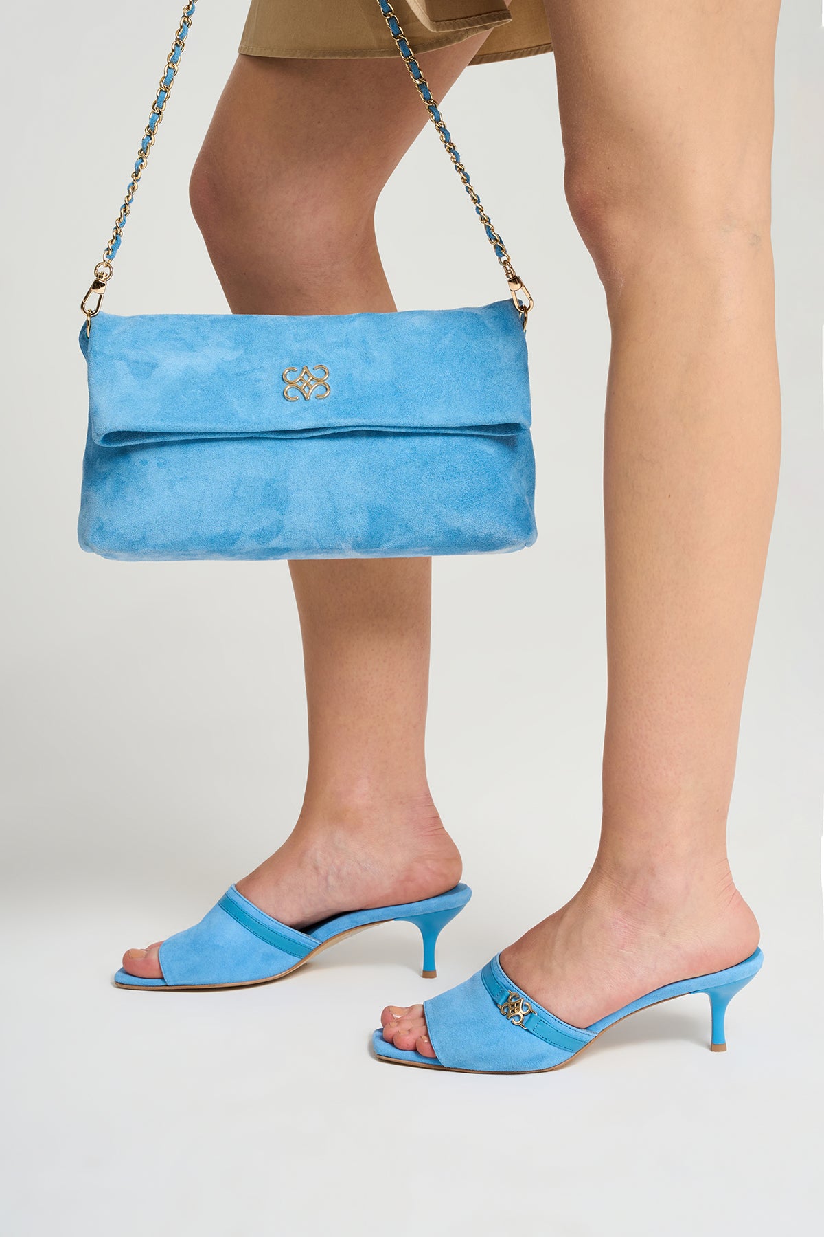 Ira Clutch Baby Blue Suede