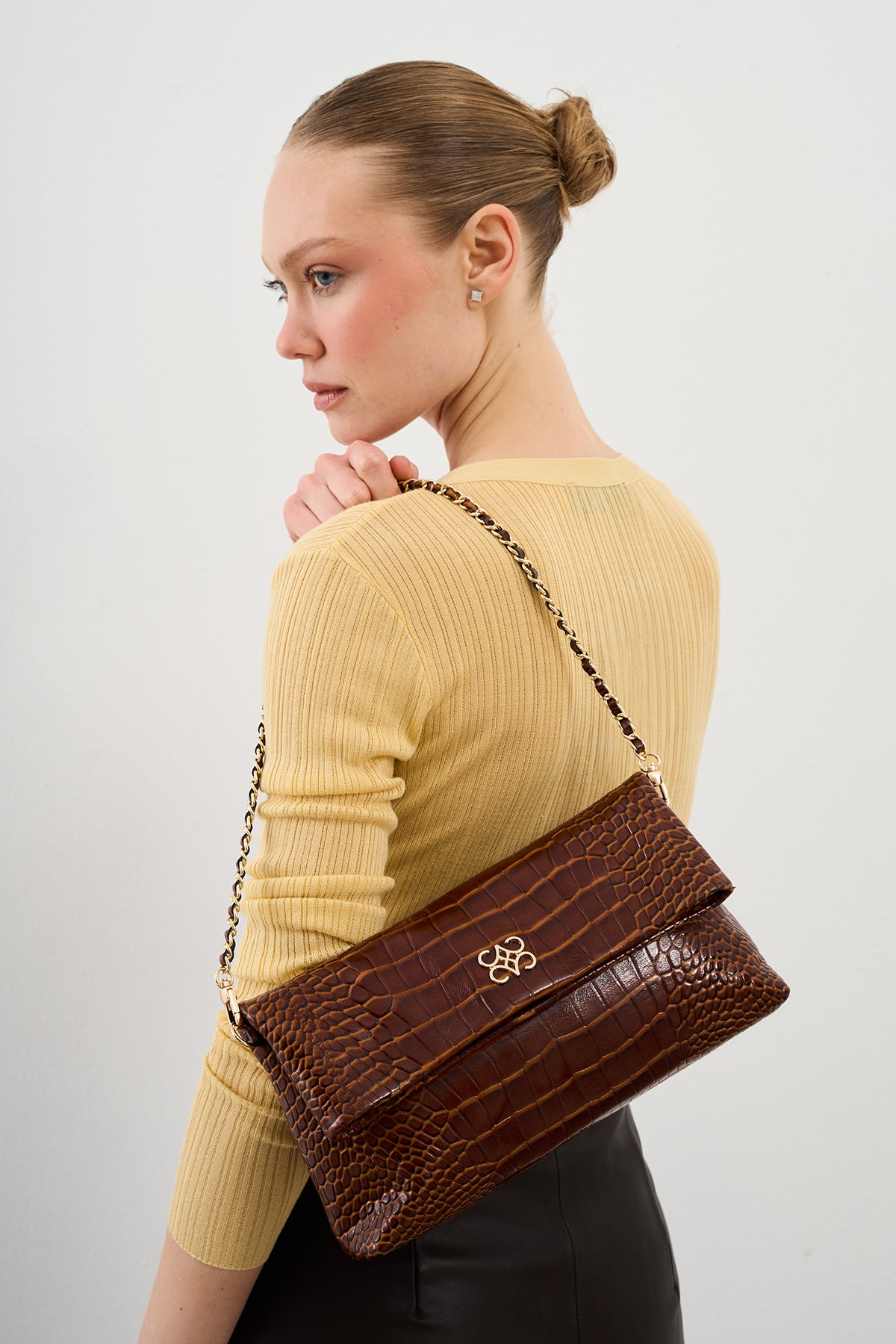 Ira Clutch Caramel Croc