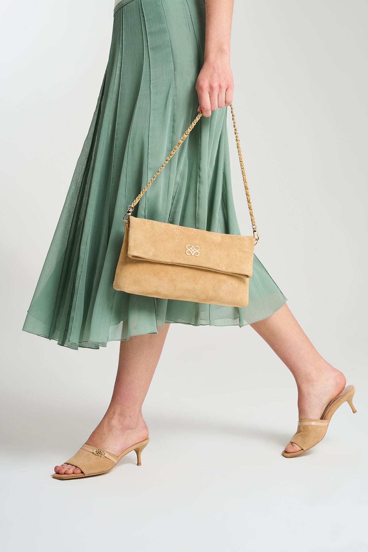 Ira Clutch Biscuit Suede