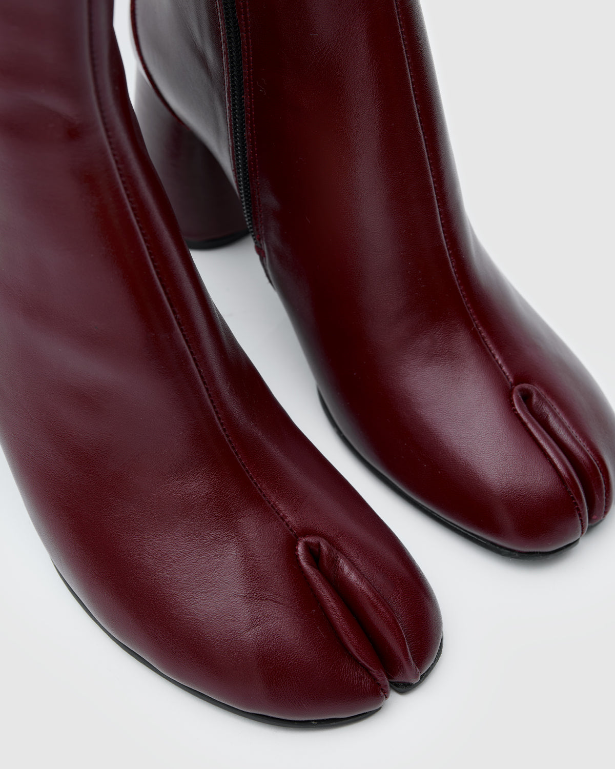 Tabi Boots Burgundy