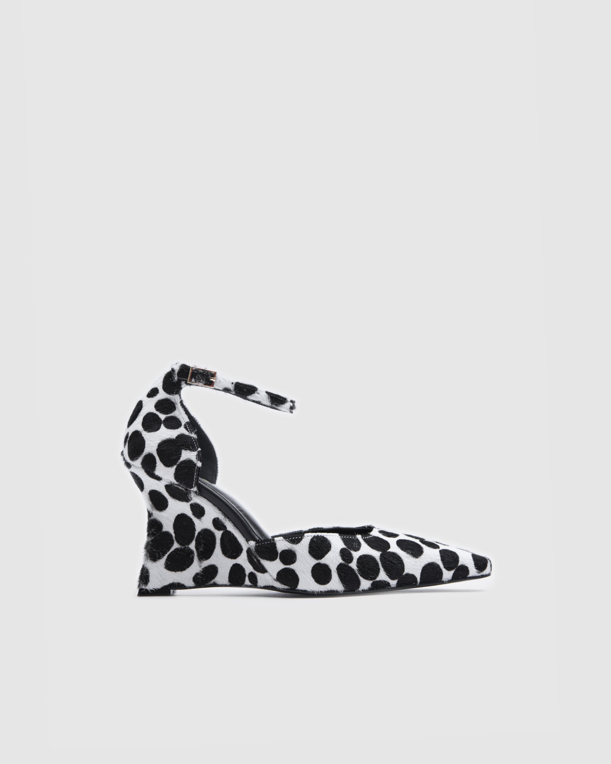 Rhea Dalmatian (Pre-Order)