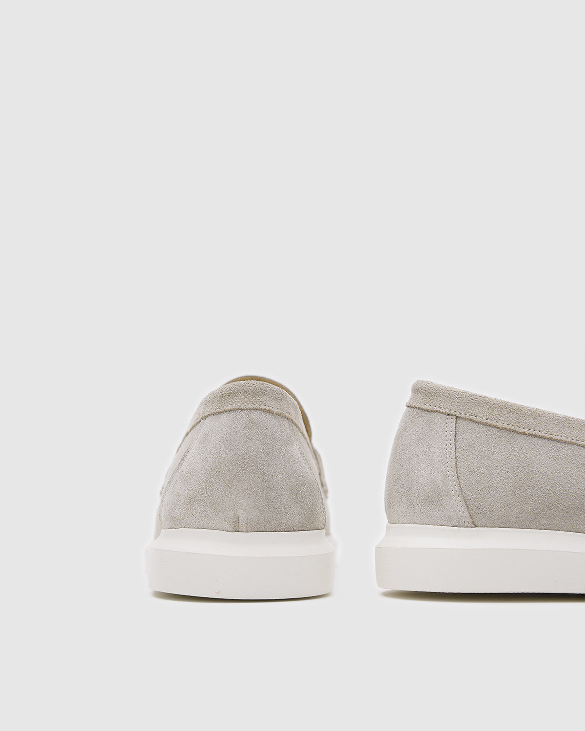 Lia Loafers Stone Suede