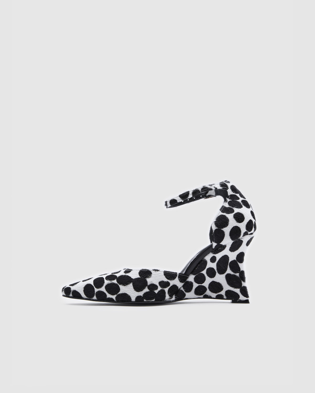 Rhea Dalmatian (Pre-Order)