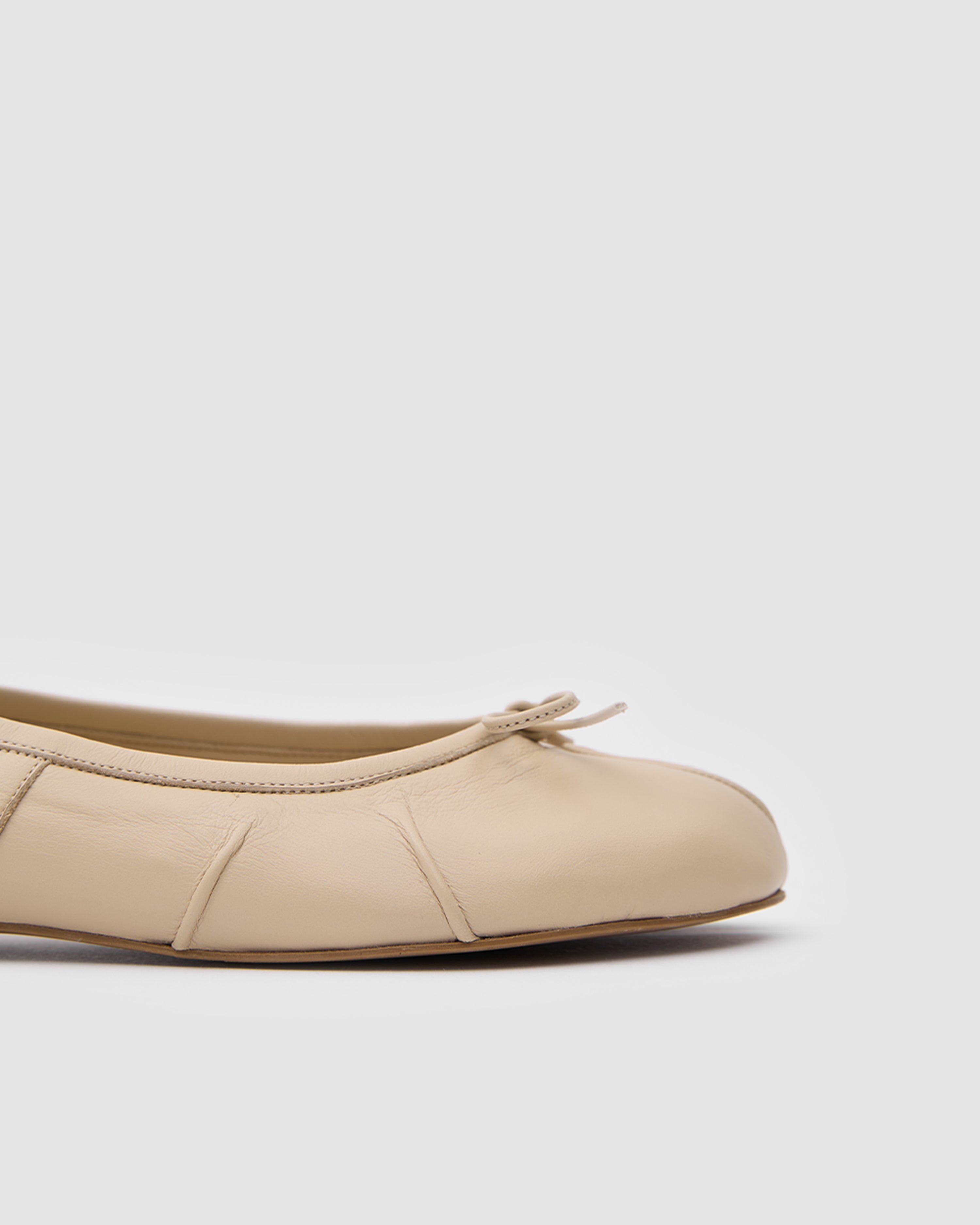 Tabi Ballet Flats Vanilla