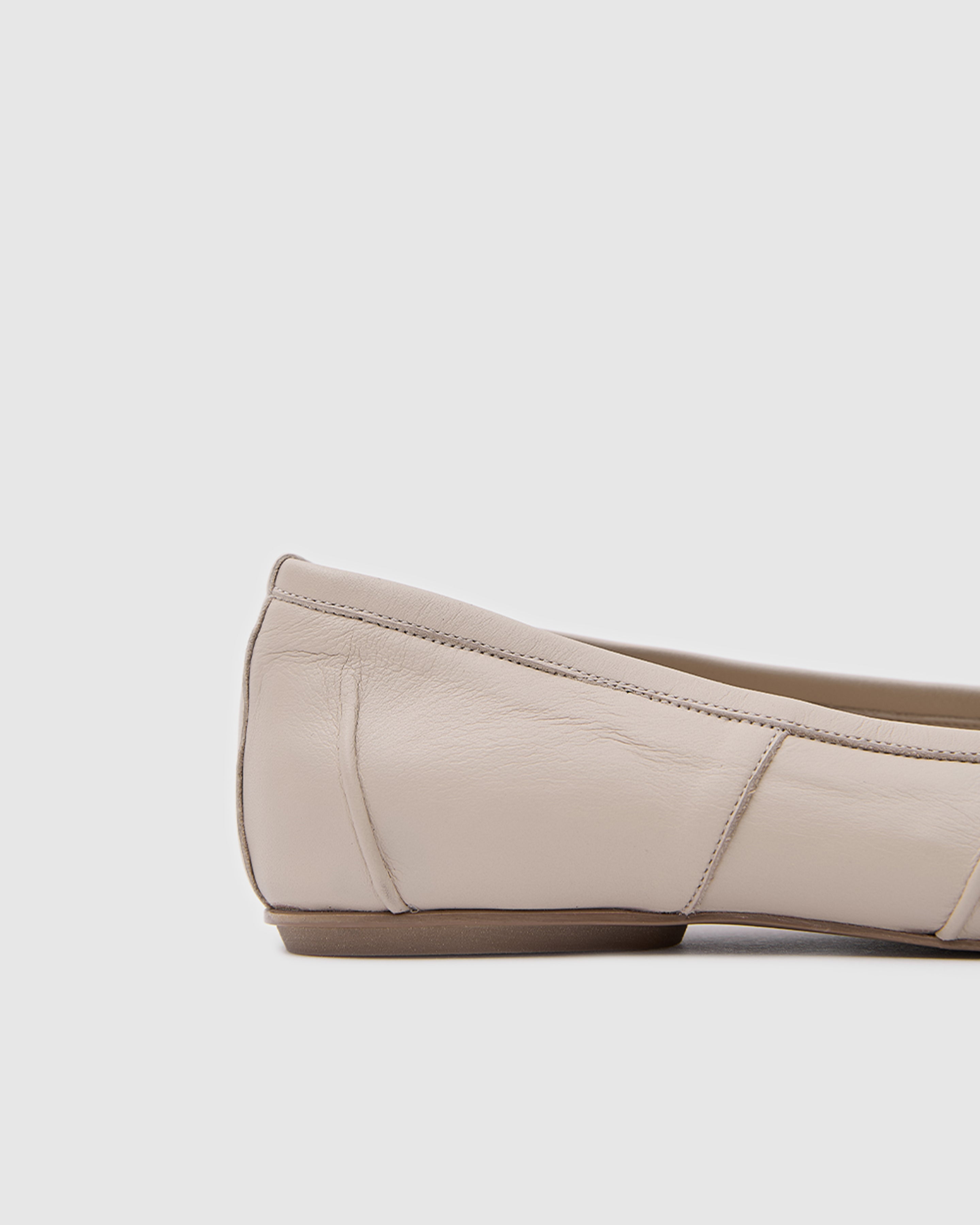 Tabi Ballet Flats Vanilla