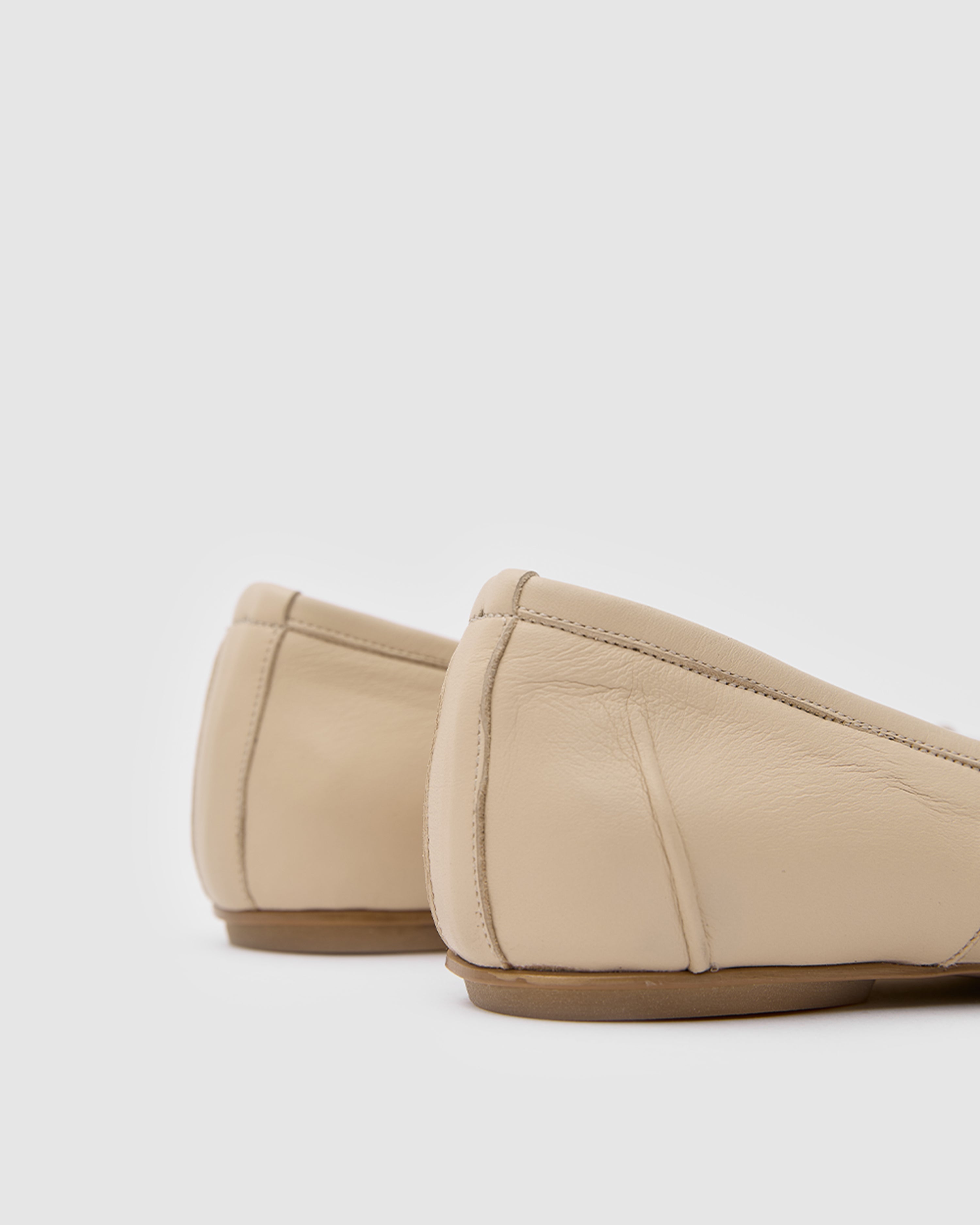 Tabi Ballet Flats Vanilla