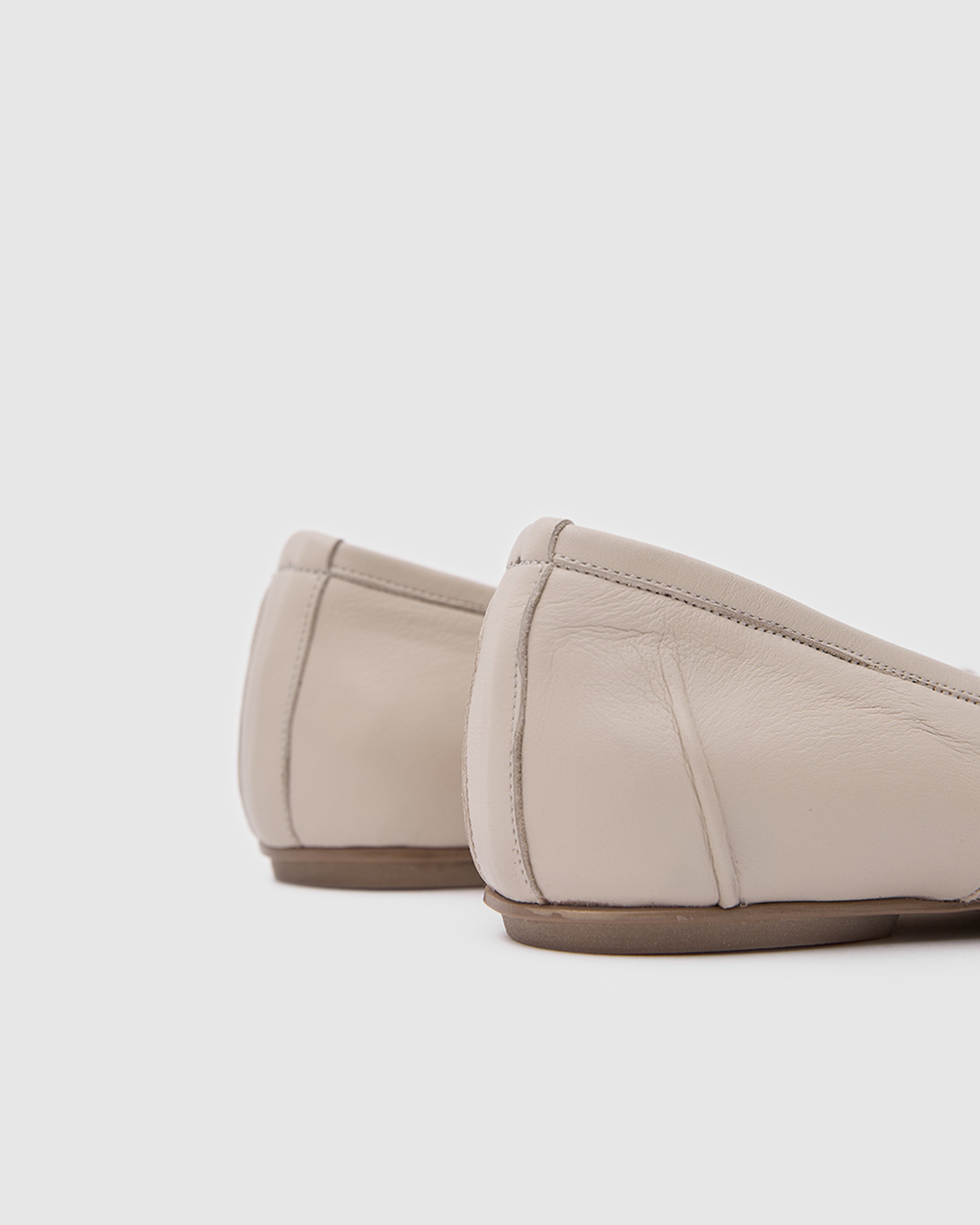 Tabi Ballet Flats Vanilla