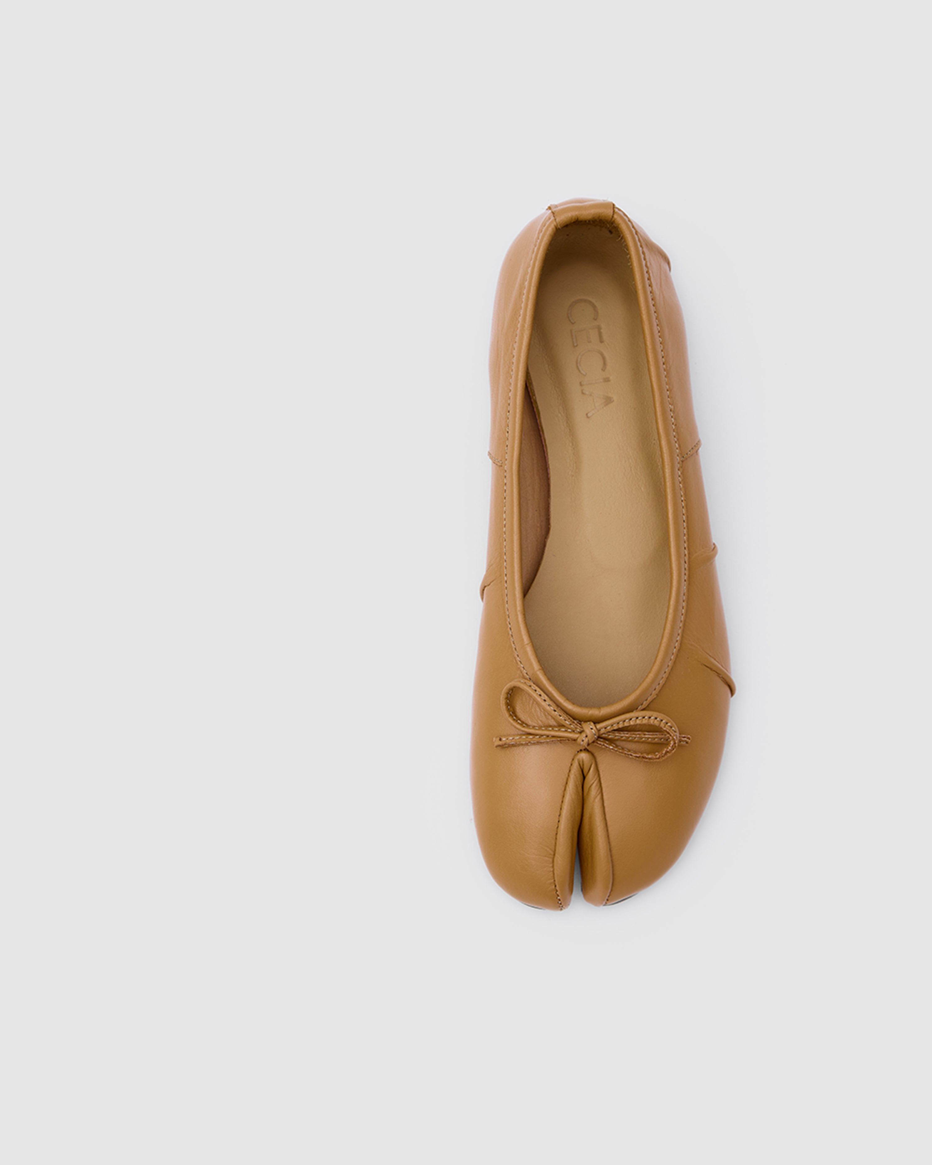 Tabi Ballet Flats Taba