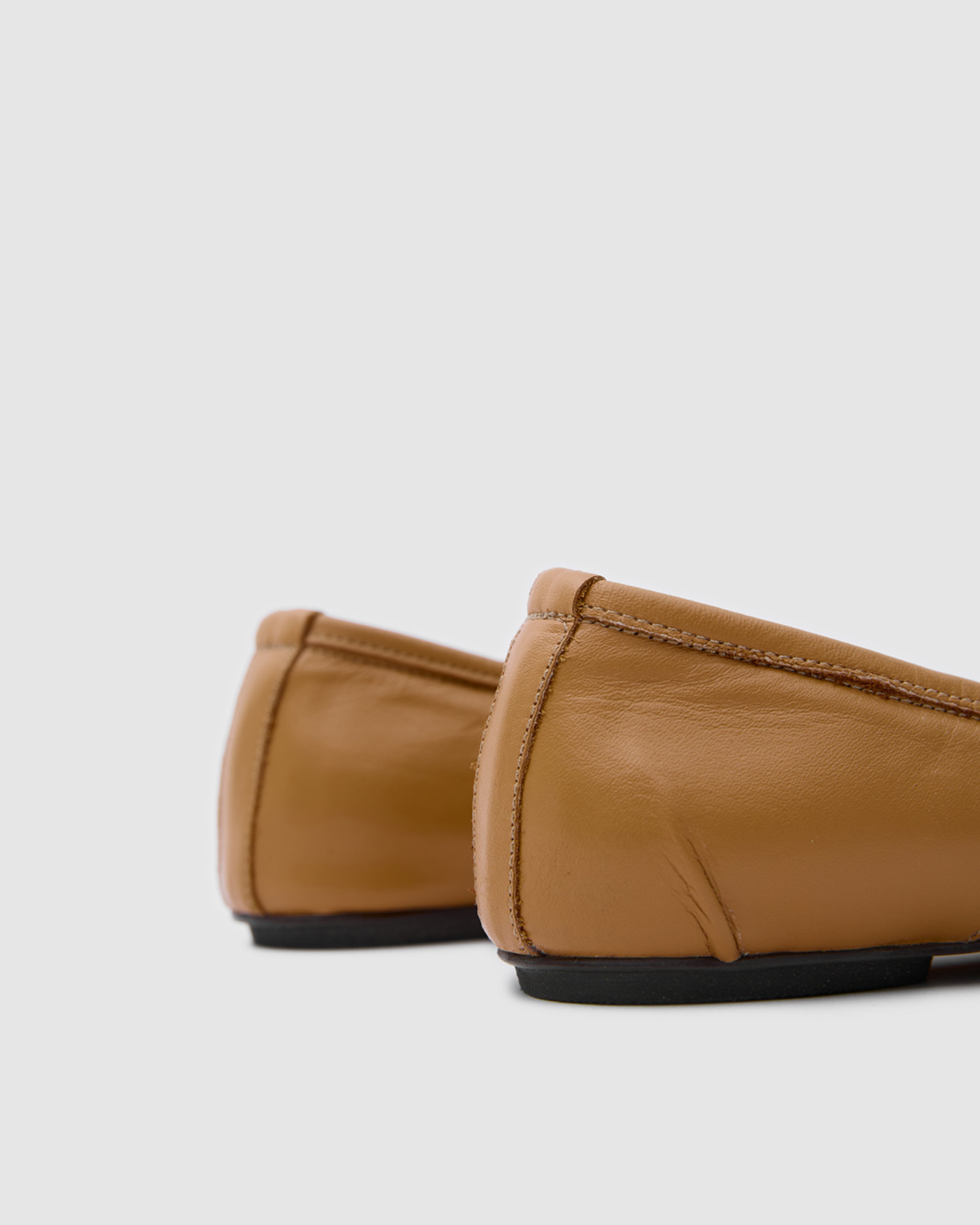 Tabi Ballet Flats Taba