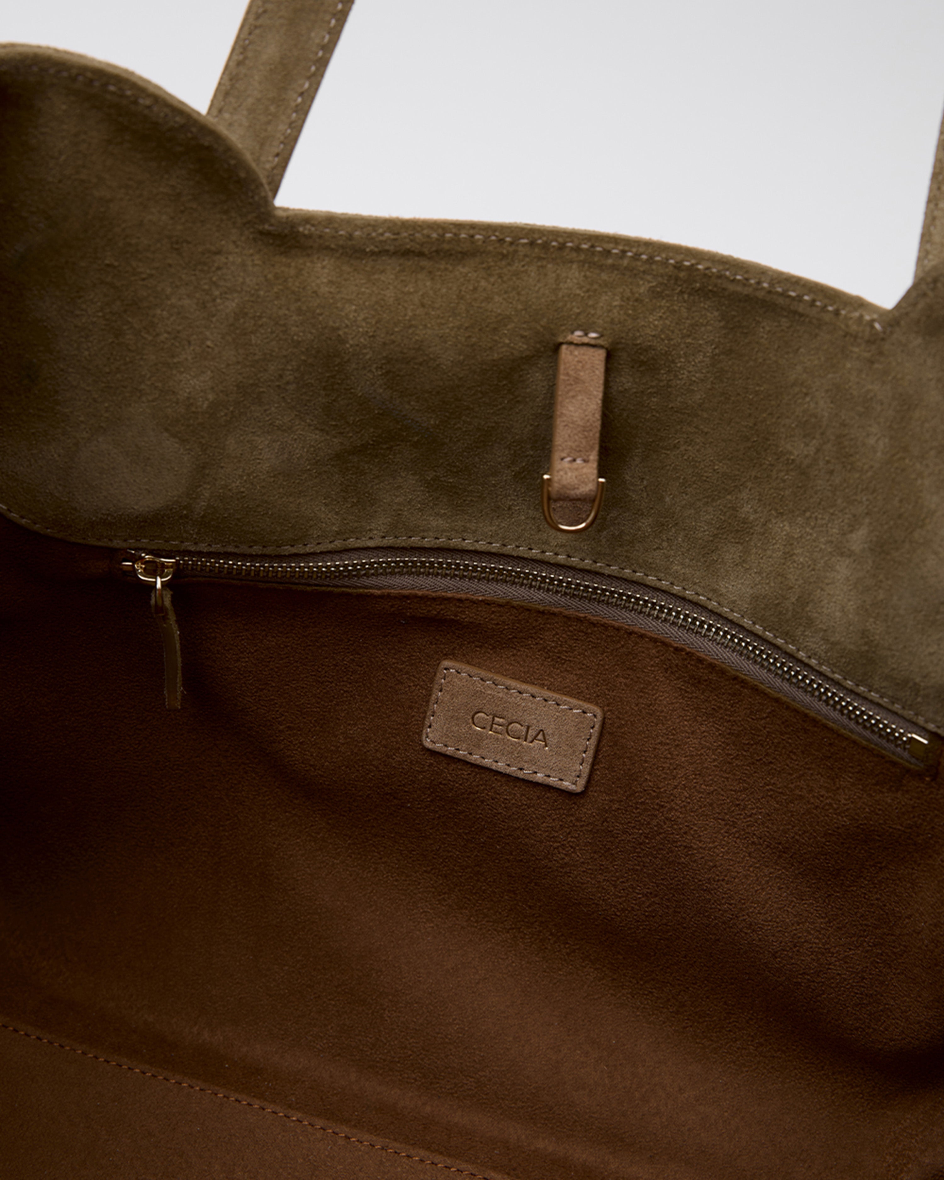 Eterna Latte Suede