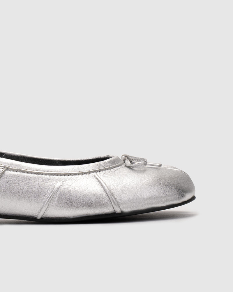 Tabi Ballet Flats Silver
