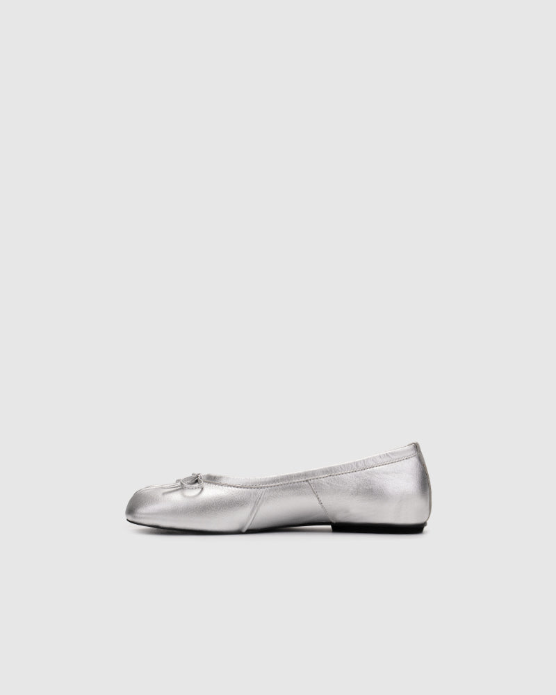 Tabi Ballet Flats Silver