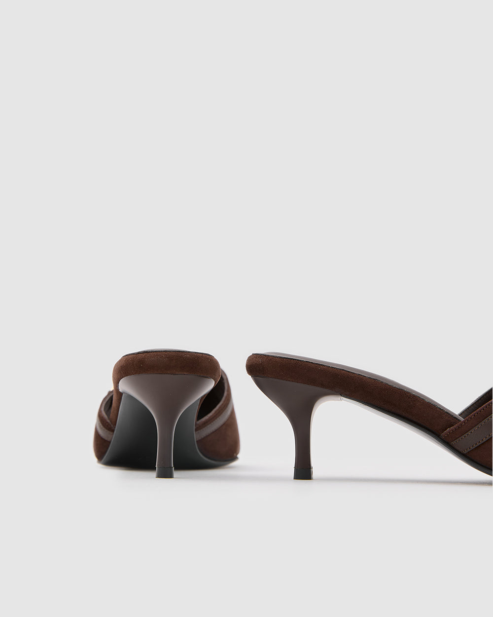 Isla Kitten Heels Bitter Brown Suede